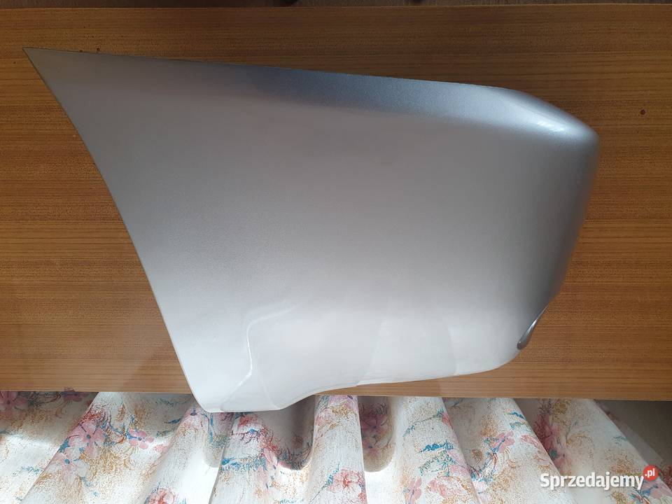 RAV4 II 5d narożnik tył lewy nowy oryginał śląskie Piekary Śląskie