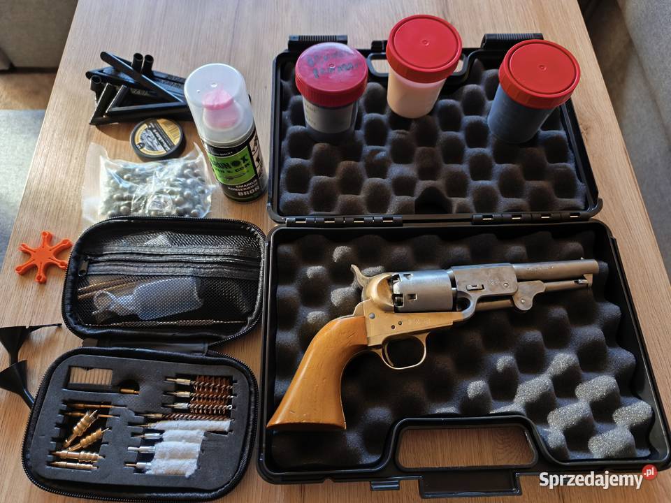 Sprzedam Colta Navy 1851 cal 36 cały zestaw