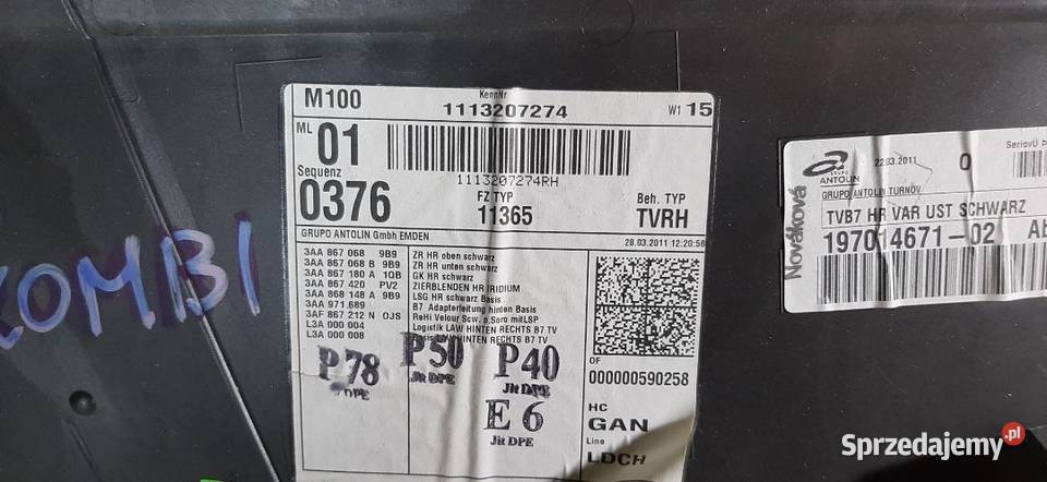 Boczek tapicerka drzwi prawy tył VW Passat B7