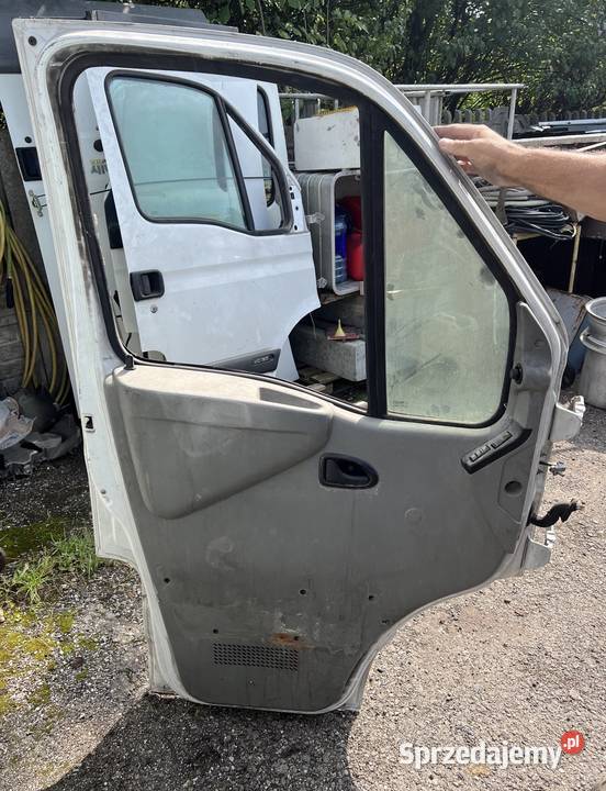 Drzwi Renault Master II 2 lewe prawe przednie świętokrzyskie Kielce sprzedam