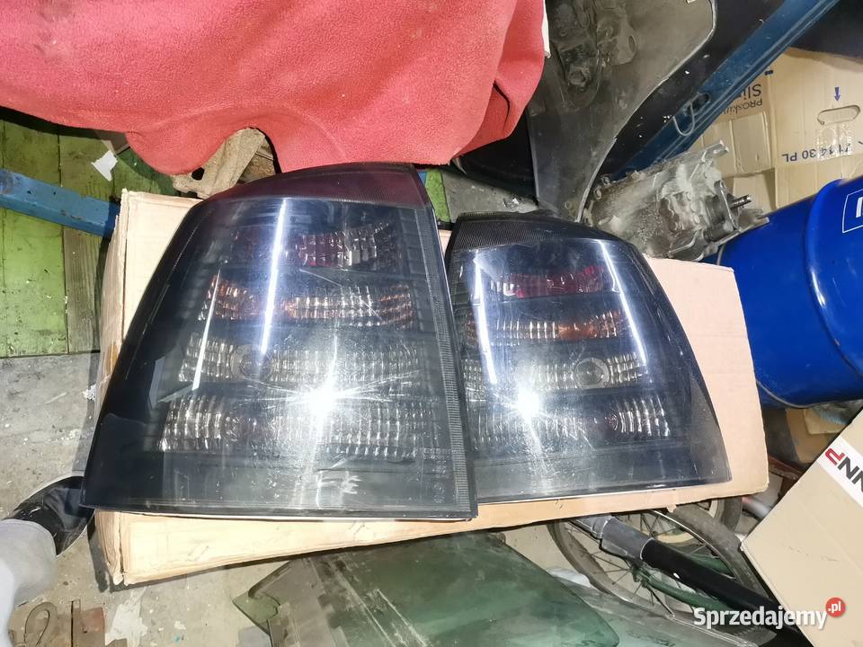 Tylne lampy czarne Astra G Depo Hatchback Głuchołazy