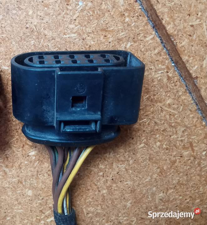 Audi A2 Wtyczka lampy przód Kostka 1J0973735 Dębica sprzedam