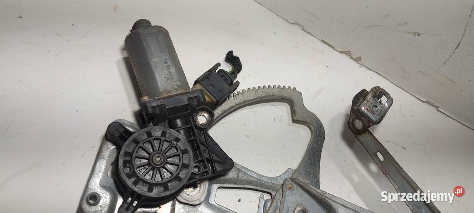 Podnosnik szyby prawy przod mercedes w210 lift