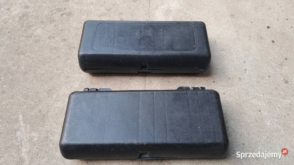 Skrzynka narzędziowa orginalna Fiat 125p126p Pozostałe wielkopolskie Leszno sprzedam