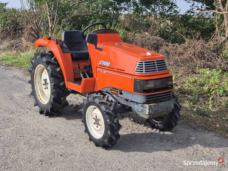 Traktorek traktor KUBOTA X20D 20 44 Napęd 4x4 Małuszyn sprzedam