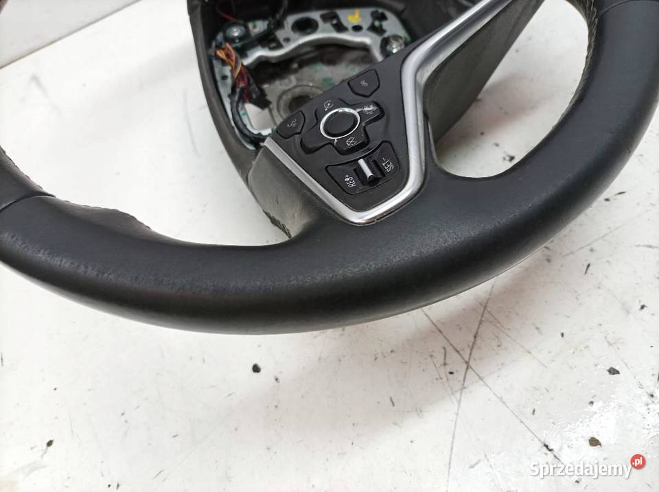 KIEROWNICA MULTIFUNKCJA SKÓRZANA LIFT Opel osobowe