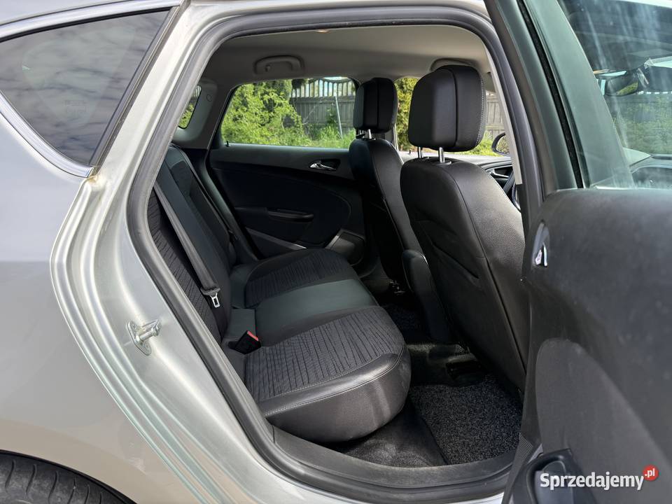 Opel Astra 16 BENZYNA Zarejestrowana Ważne 1600cm3 Konin