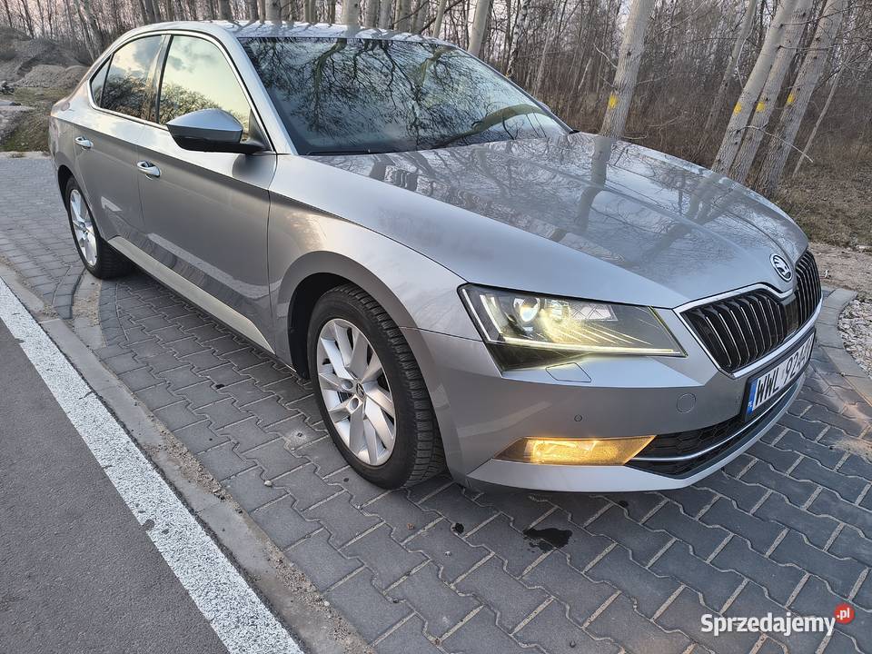Sprzedamzamienię Superb 20 TDI nowy rozrząd radio