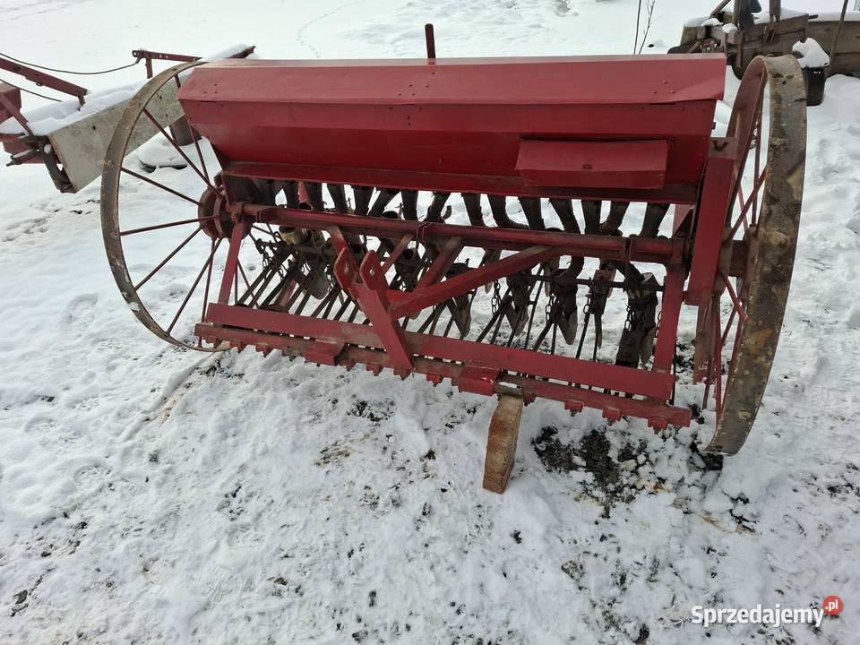 Sprzedam siewnik konny 15 lejków przerobiony do podkarpackie Trzcinica