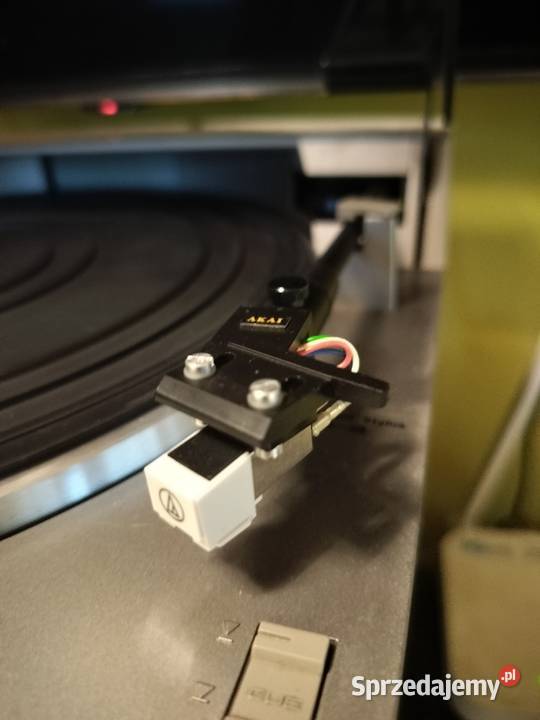 Wieża AKAI clarity Trojany