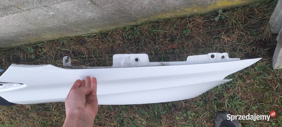 Błotnik prawy VW polo 6r wielkopolskie