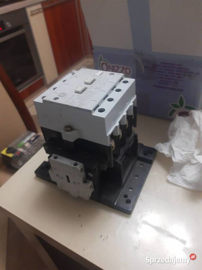 Stycznik 110 A 4 biegowy CK07BA400 600V śląskie Lelów