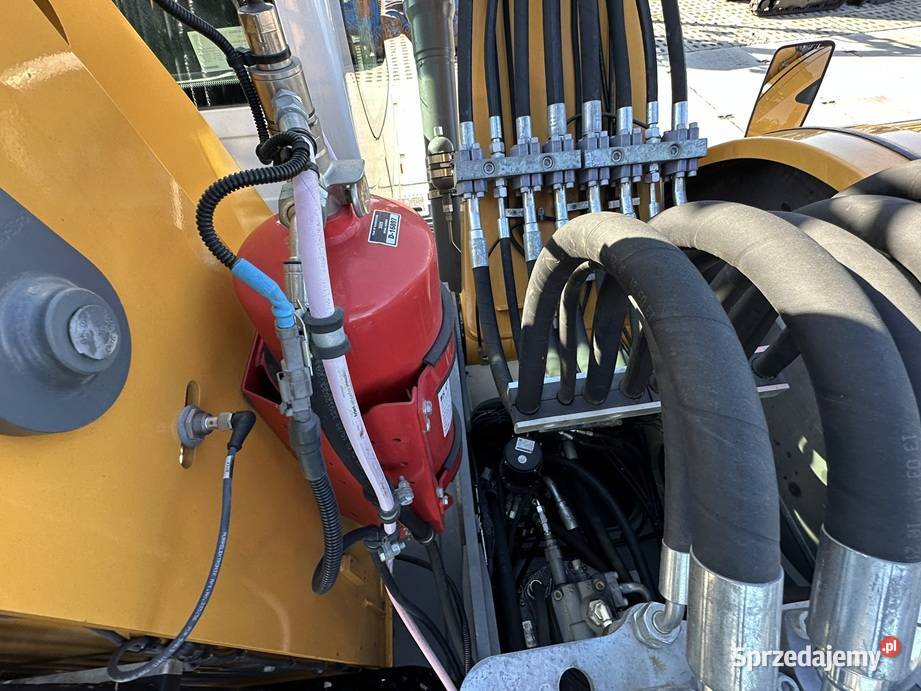 KOPARKA PRZEŁADUNKOWA LIEBHERR LH 22 M LITRONIC Tuliszków