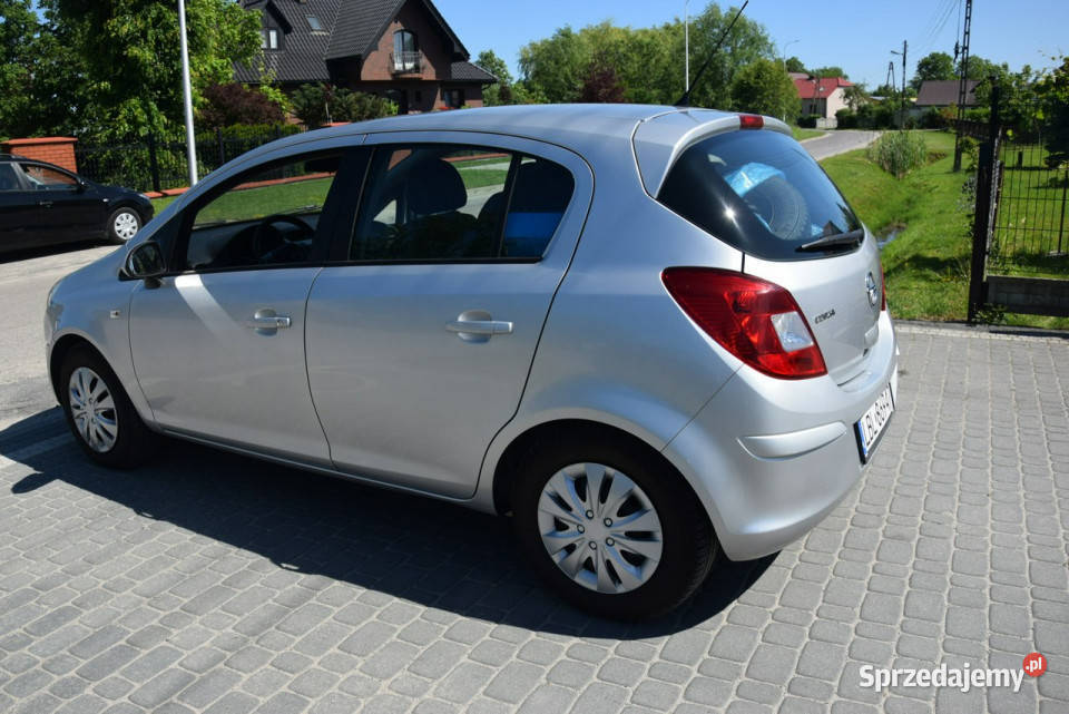 Opel Corsa 12B Klima Tempomat Dwa Komplety Kół