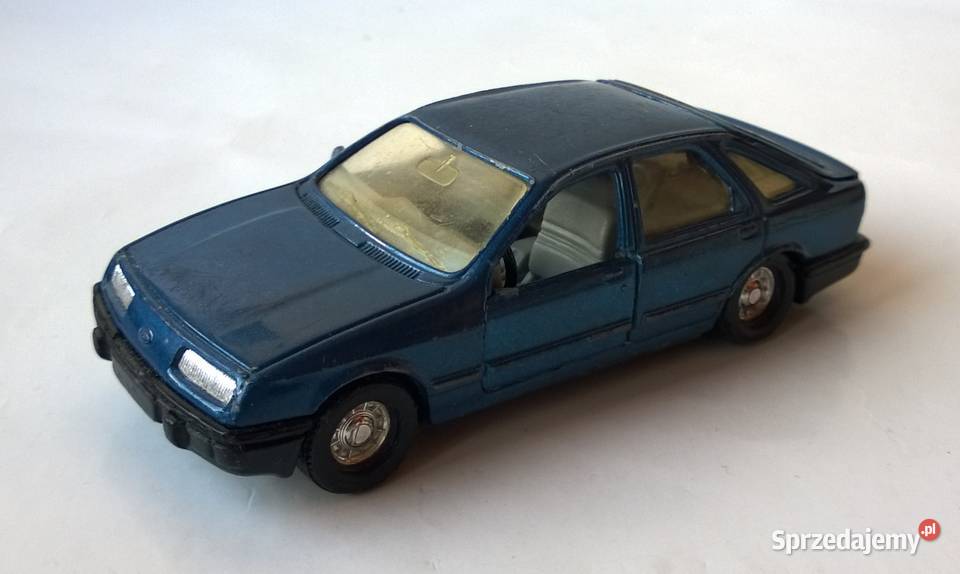 Stara Zabawka Samochód Model Ford Sierra Corgi Radom