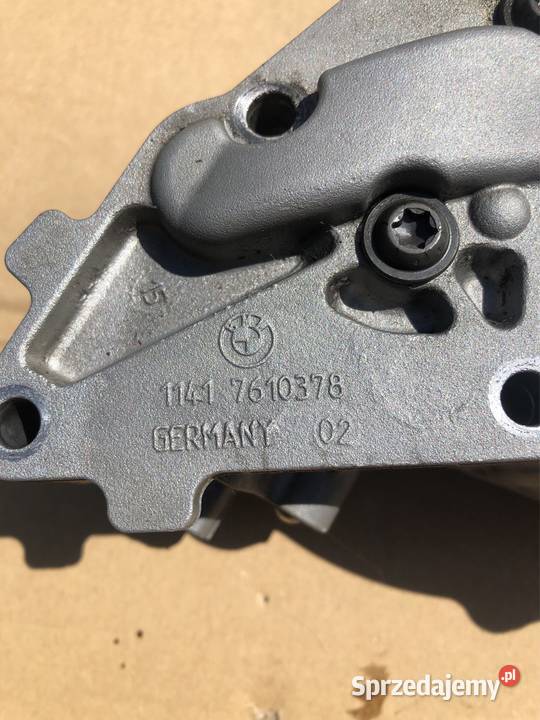 Pompa oleju BMW 11417610378 osobowe Silniki i osprzęt lubelskie Biała Podlaska