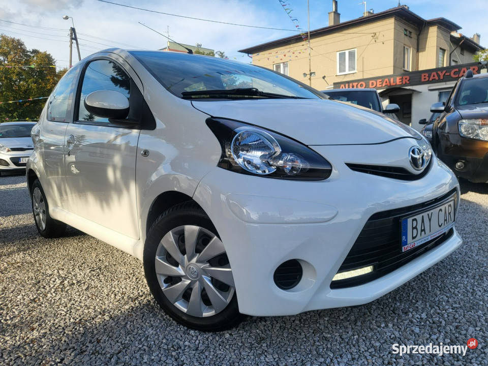 Toyota Aygo 10 68 100 Przebieg 129 Wersja Lifcie klimatyzacja Pabianice