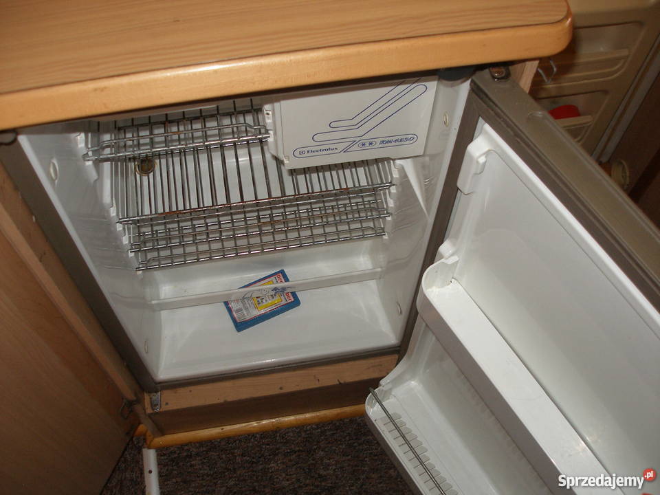 Kamper ładny i wygodny Rok produkcji 1995 Inne pojazdy i łodzie Raszyn sprzedam