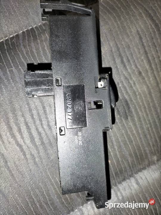 Przełącznik przedniej lewej szyby BMW E46