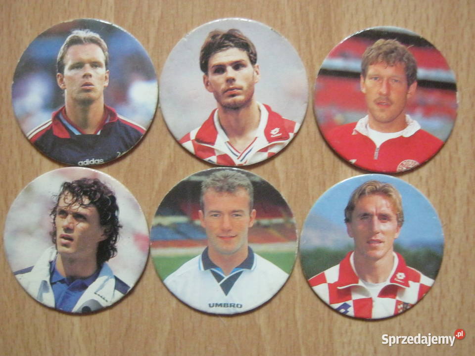 Kapsle piłkarzy Szczecin