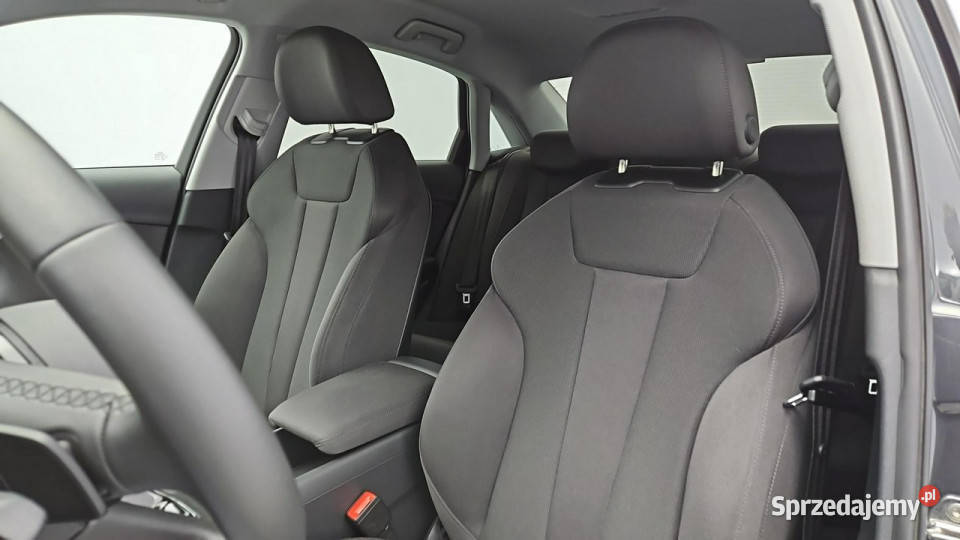 Audi A4 35 TFSI mHEV S tronic Z Polskiego Salonu centralny zamek Warszawa