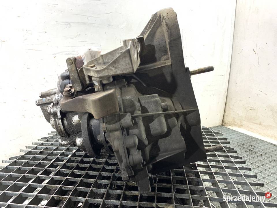 SKRZYNIA BIEGÓW ALFA GT 18 140 0310 osobowe sprzedam