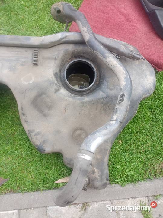 Zbiornik paliwa Bak BMW E36 Części BMW E36 osobowe Żywiec