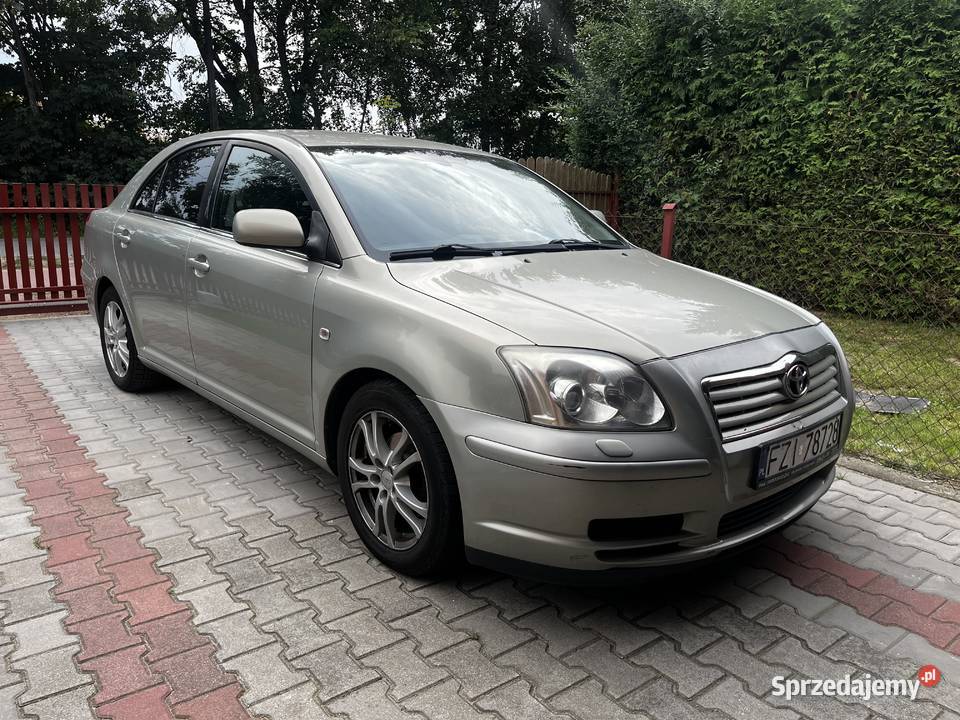 Toyota Avensis T25 18 benzyna Lubin