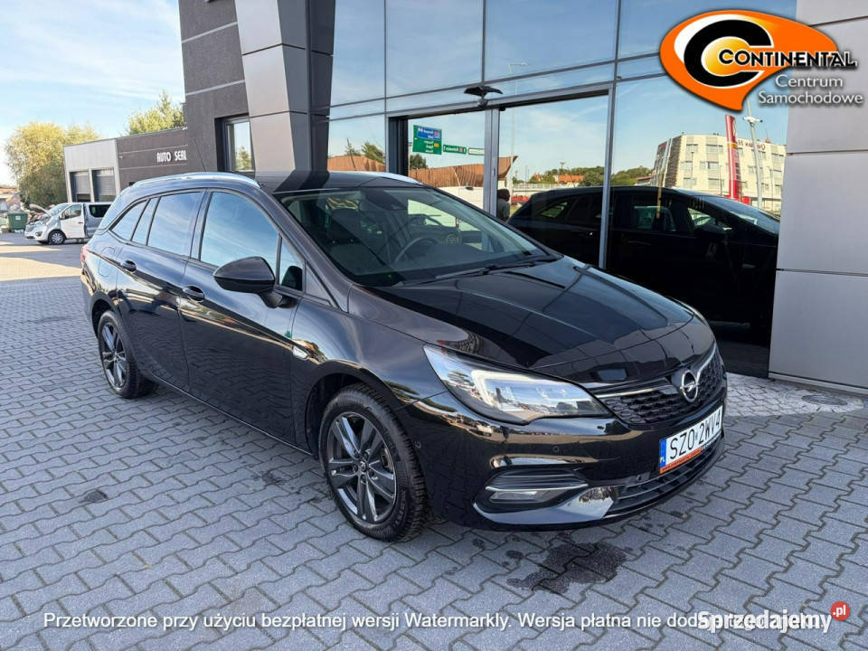 Opel Astra Sports Tourer Bogate wyposażenie L 4/5 Żory
