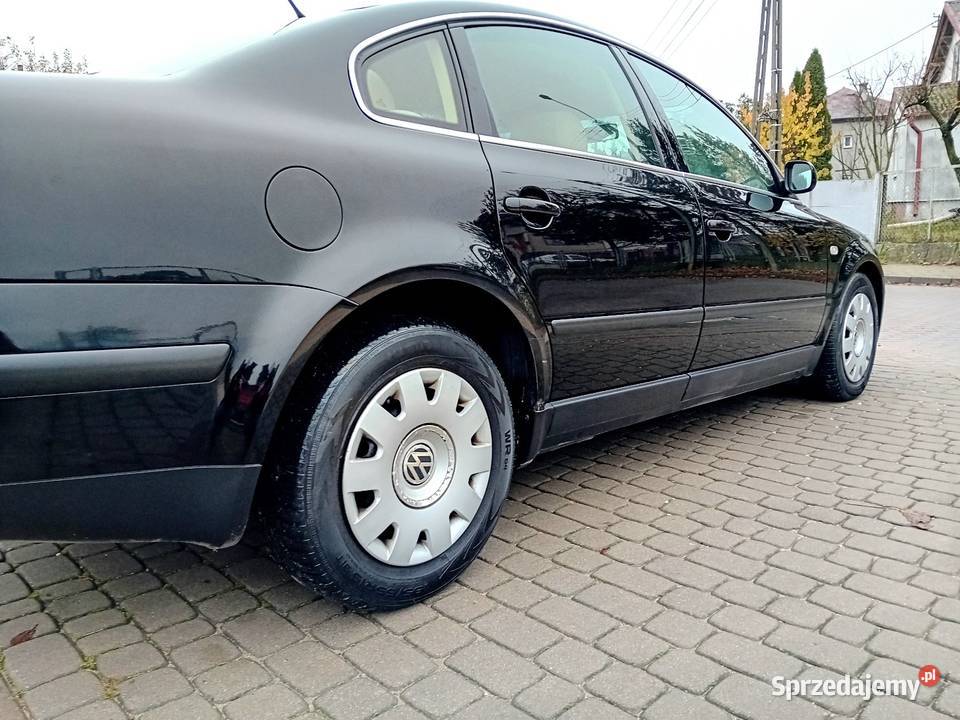 VW Passat B5 Fl 19 TDI Oryginalny lakier Mały Passat