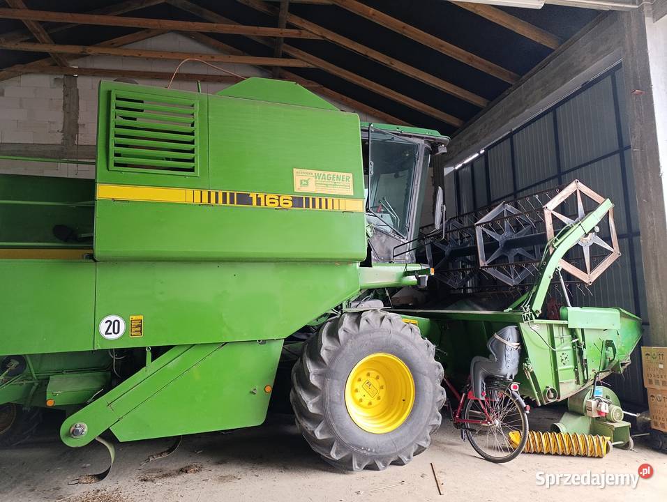 Kombajn zbożowy John Deere 1166 mazowieckie Rawica Stara