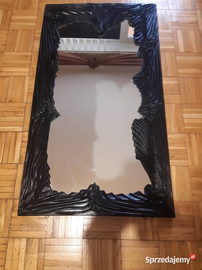 Lustro oprawione w czrną prawdziwą skórę Potulice