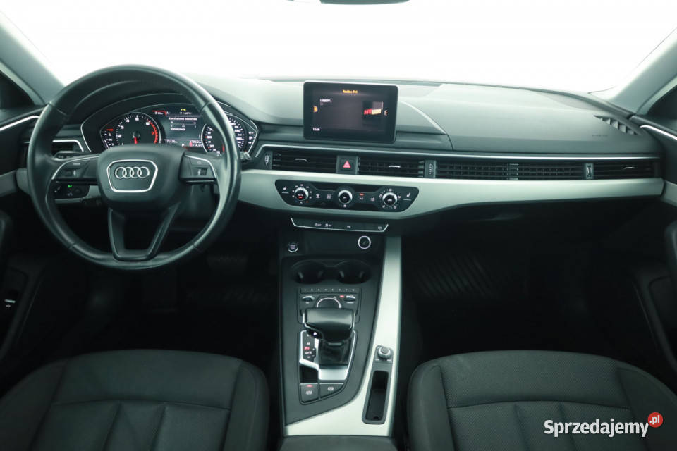 Audi A4 35 TFSI mazowieckie Piaseczno