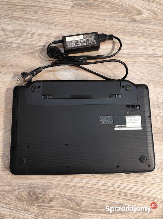 Dell Vostro 1540 i3380M 253GHz 8GB 256GB SSD warmińsko-mazurskie sprzedam