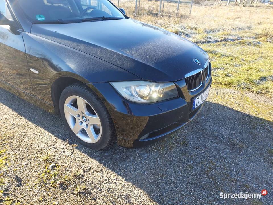 Samochód BMW e91 90 Kombi 2006r Benzyna Manual czarny Jelenia Góra sprzedam