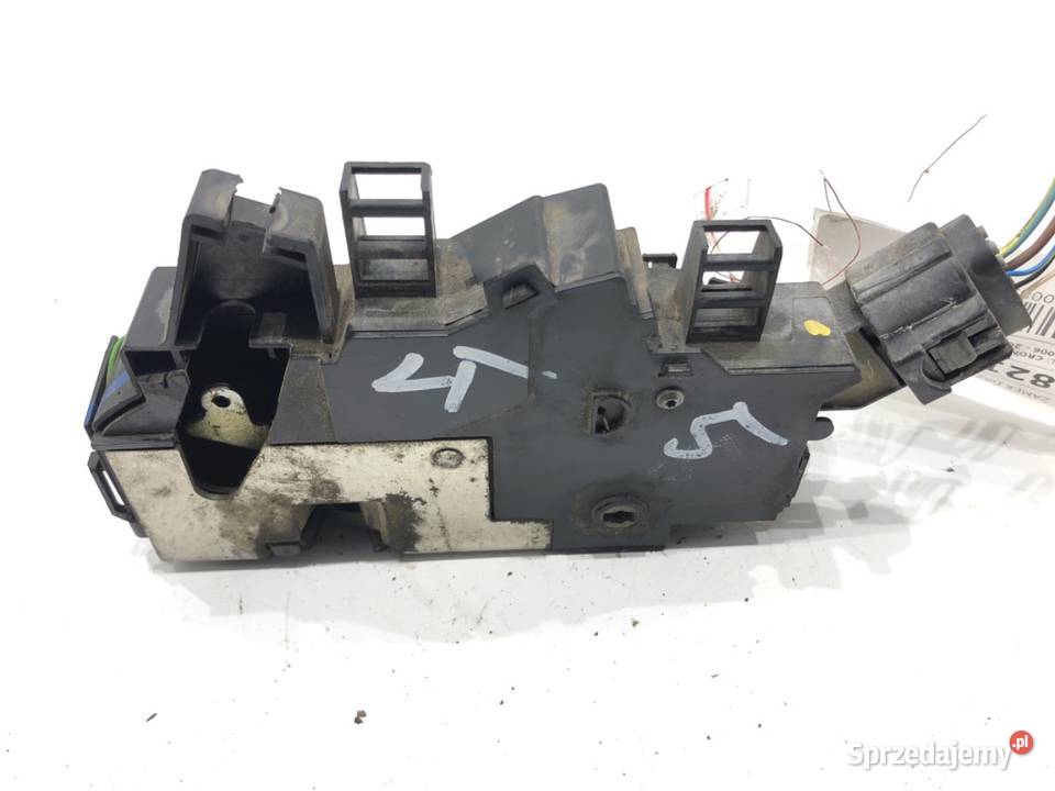 ZAMEK DRZWI LEWY TYŁ FIAT CROMA Kombi 51826096 osobowe