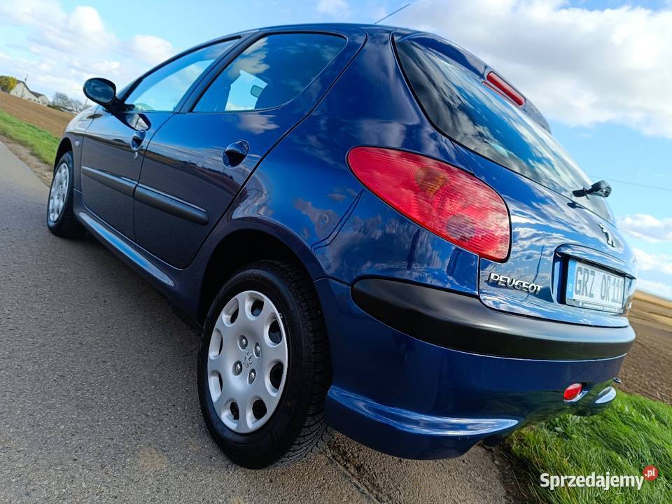 Peugeot 206 14 8V 75 148000 2005 z Niemiec Peugeot podkarpackie Przeworsk