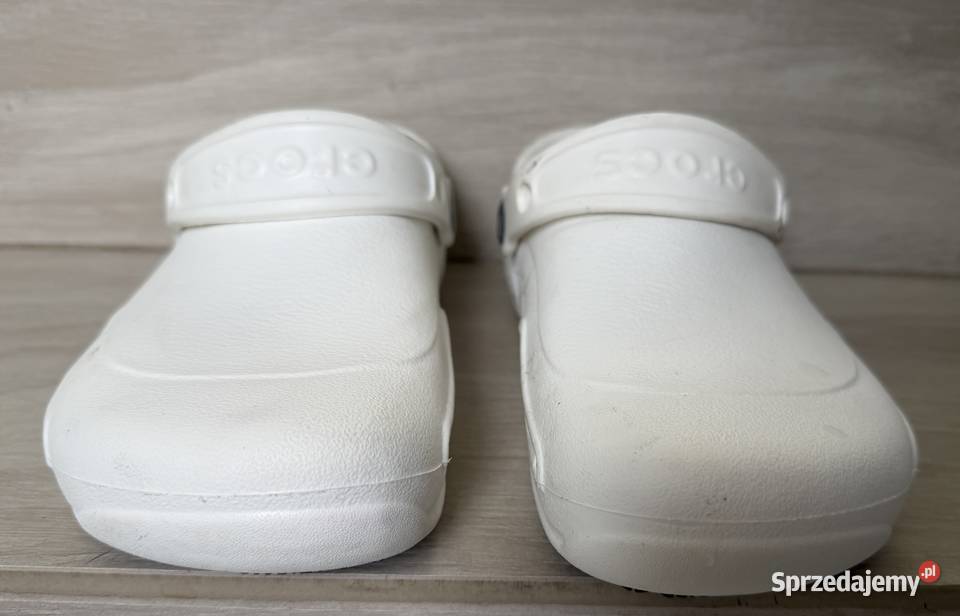 Chodaki damskie Crocs Bistro M4 W6 r3637 Łódź