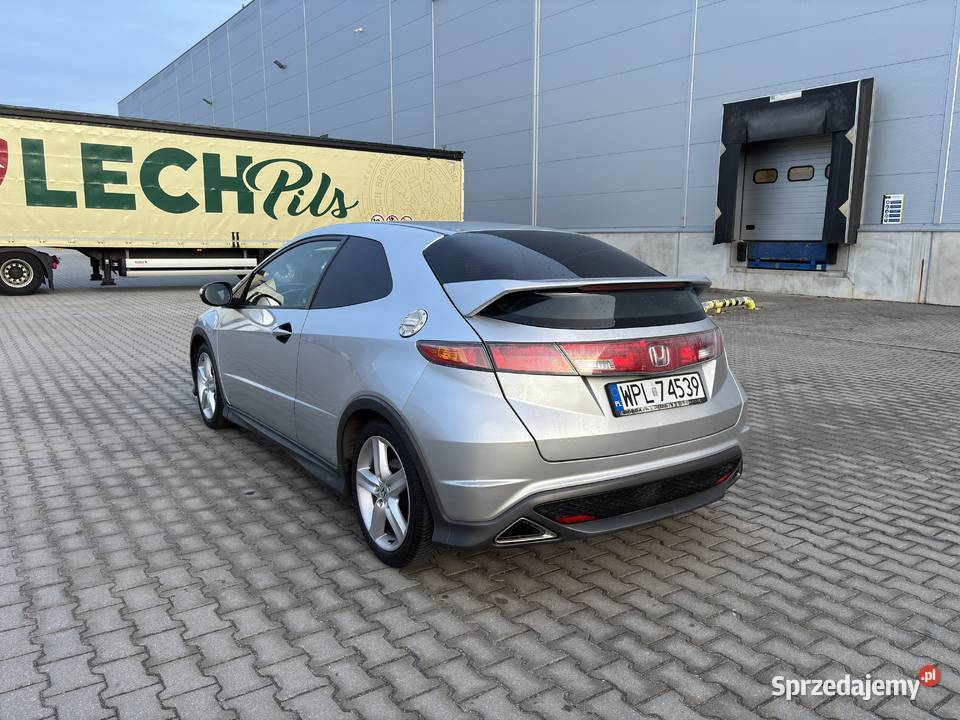 HONDA CIVIC UFO TYPE S zadbany z gazem Gniezno sprzedam