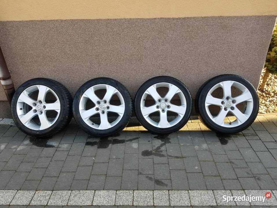 Felgi aluminiowe 17 z oponami Mazda 4 sztuki z Jaworzno