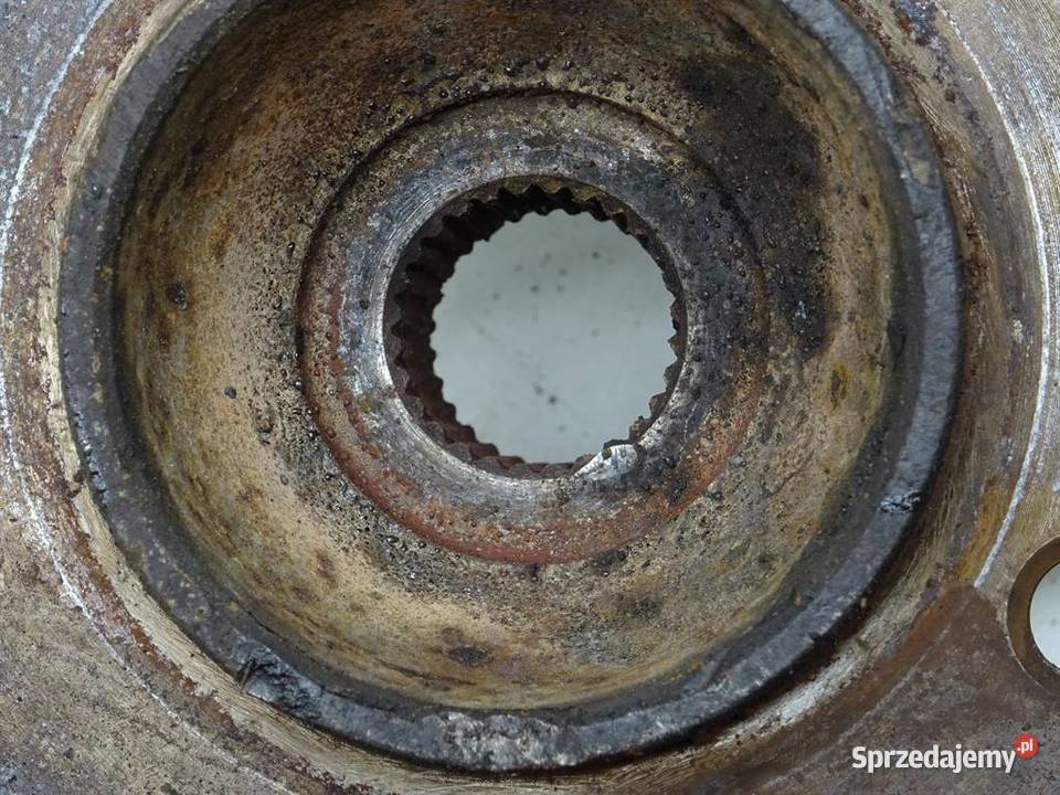 ZWROTNICA PRAWA OPEL MOVANO A 19 82