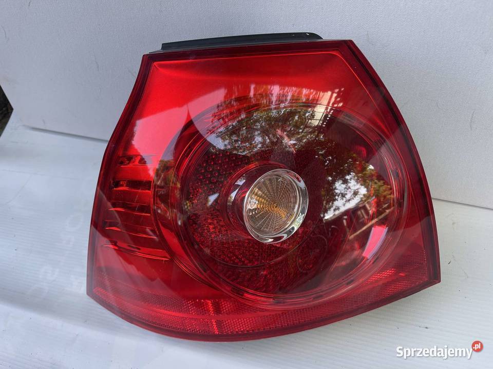 VW GOLF 5 LEWA LAMPA TYŁ Ostroróg