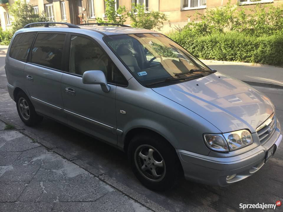 Hyundai trajet 2006