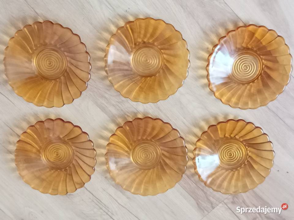 Szkło kolorowe Małe talerzyki dolnośląskie