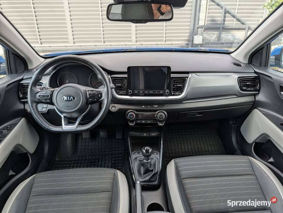 Kia stonic 12b 2021pierrej salon polska full LED Radom
