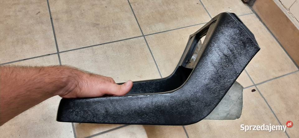 Konsola centralna schowek bmw e23 PERLBEIGE Rok produkcji 1984 Mińsk Mazowiecki