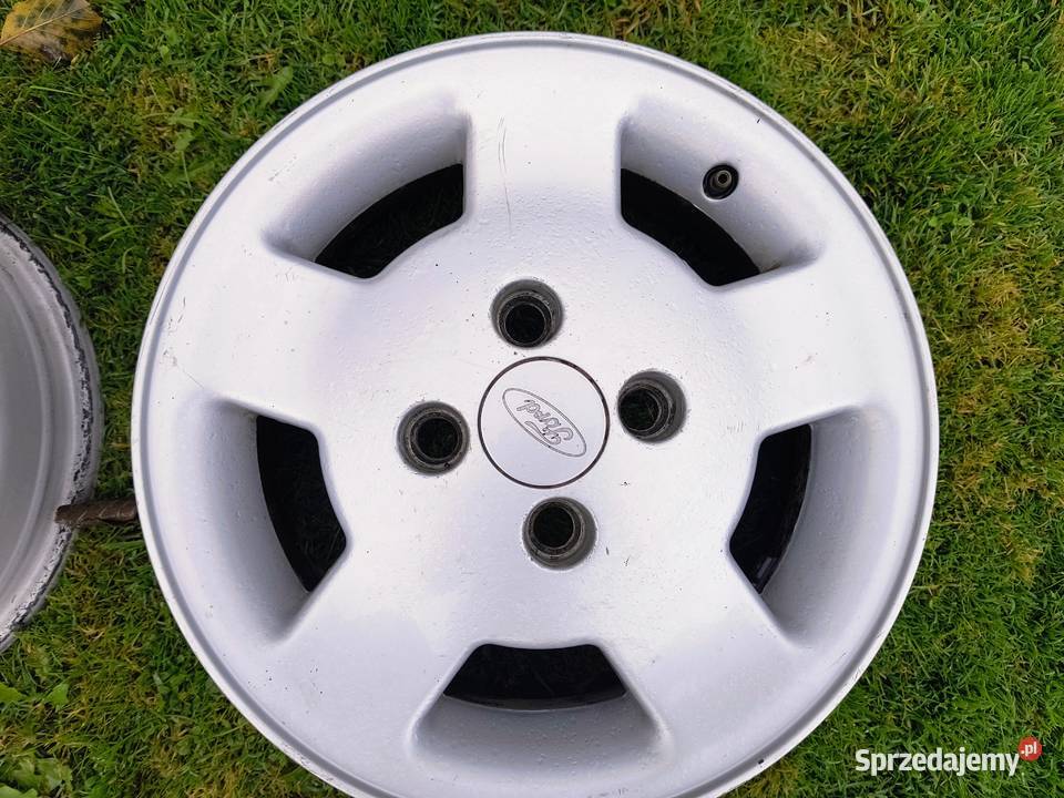 Alu felgi ford 4100 R14 Samochodowe