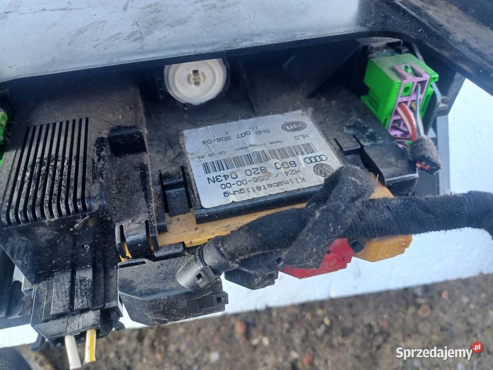 Panel Ramka Konsoli Radia Audi A4 B5 Lift Pogorzelec