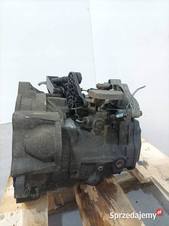 SKRZYNIA BIEGÓW JCR 19 TDI Skoda Octavia II Rok produkcji 2009 Skrzynie biegów manualne