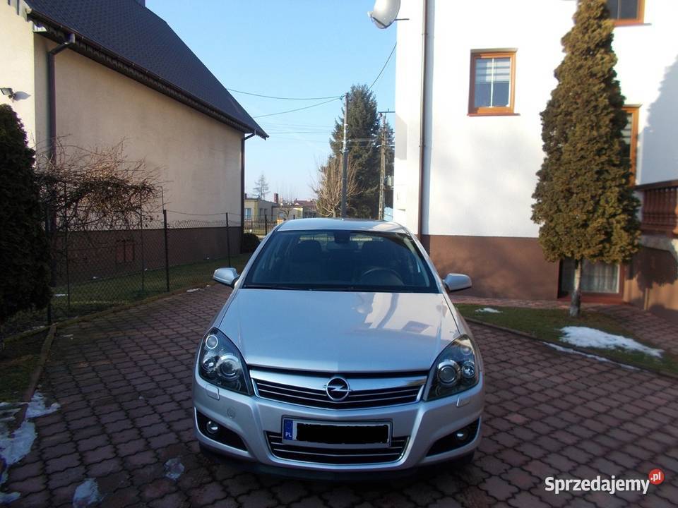 OPEL ASTRA H 18 benz 2008 r 5 drzwi KLIMATYZACJA radio Uniejów